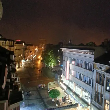 Vandrerhjem Center *